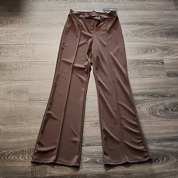 ❄️ Fashion Nova 'Call it Even' wide leg Pants ❄️ - Picture 1 of 4